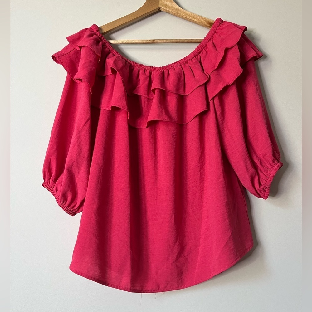 Sam and Jess Women's Ruffled Off-The-Shoulder Top